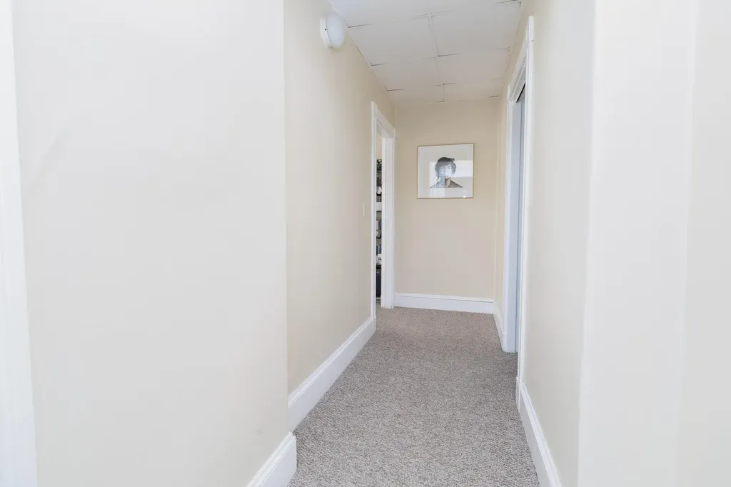 15 Arch Avenue Lewiston ME 04240