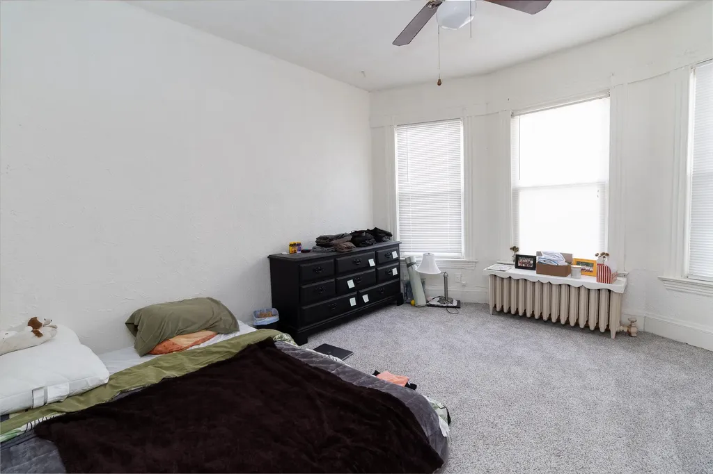 15 Arch Avenue Lewiston ME 04240