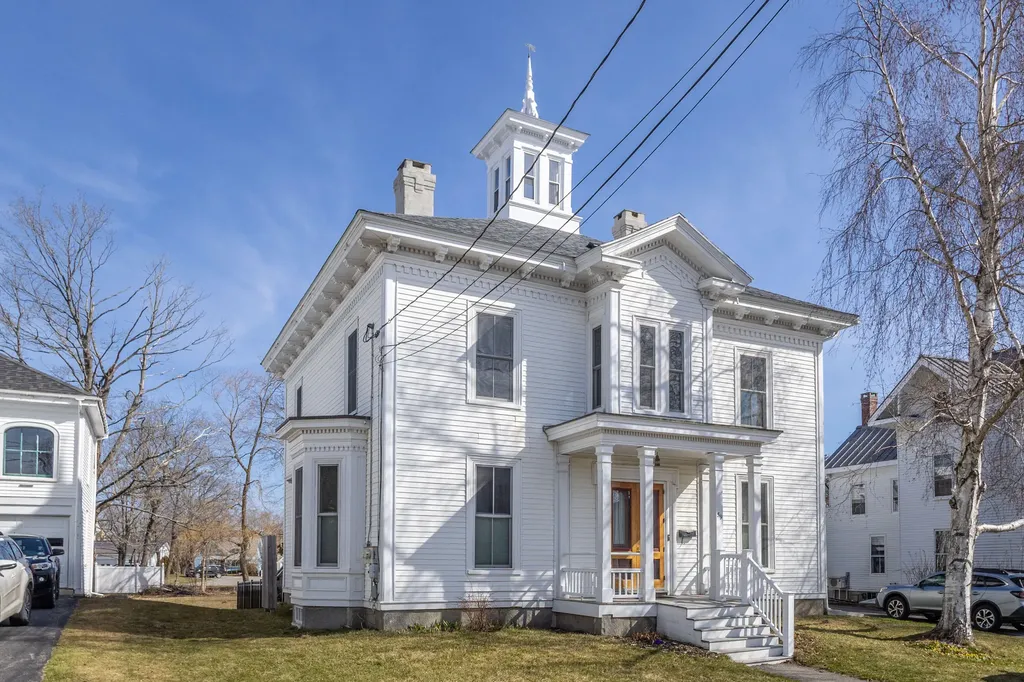 59 Masonic Street Rockland ME 04841