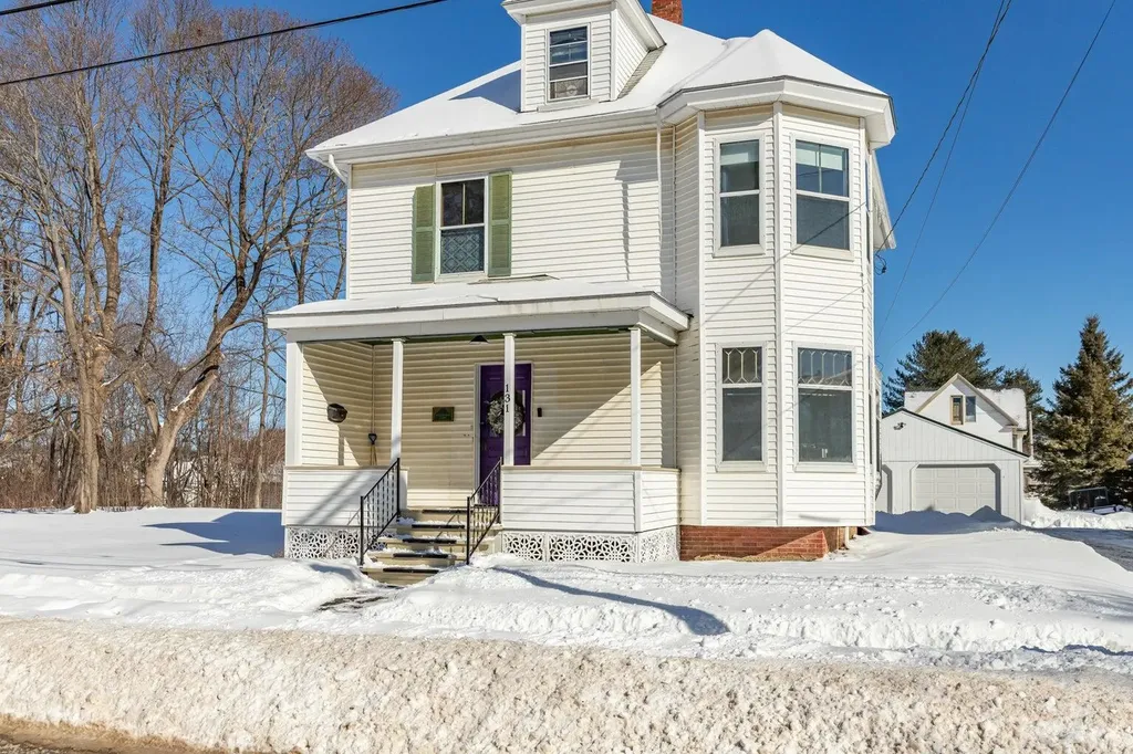 131 Lincoln Street Bangor ME 04401