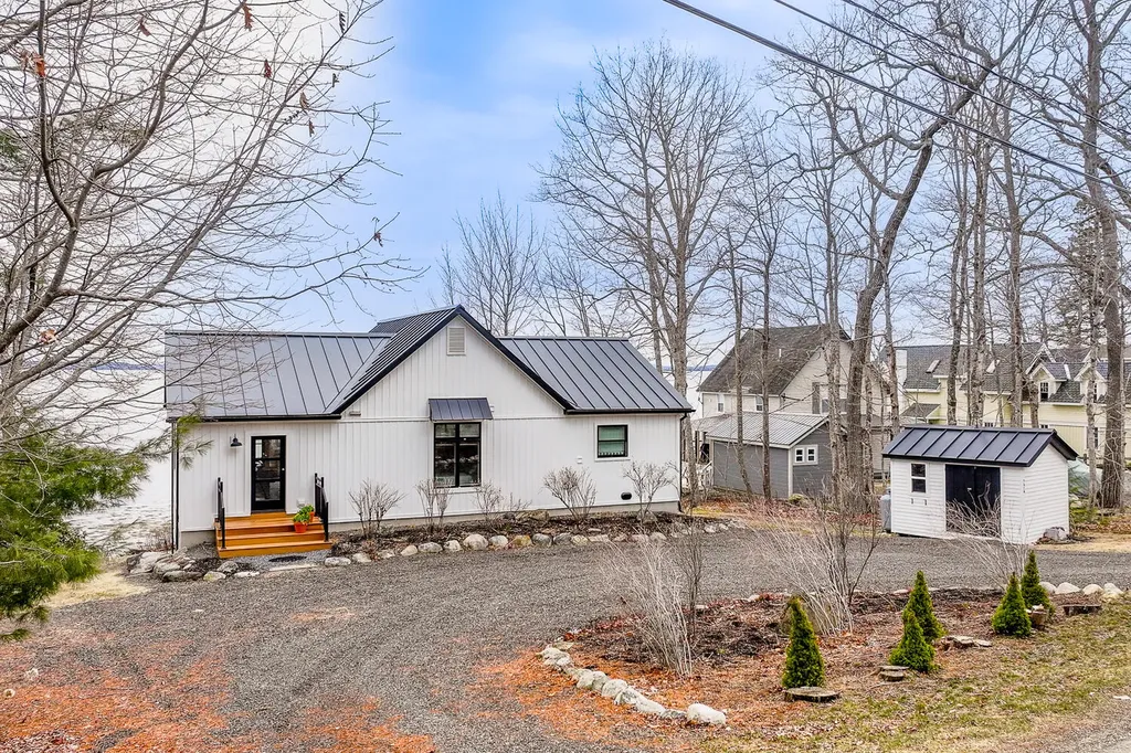 774 Shore Road Northport ME 04849