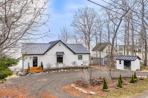 774 Shore Road Northport ME 04849