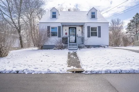 129 Crestmont Road Bangor ME 04401