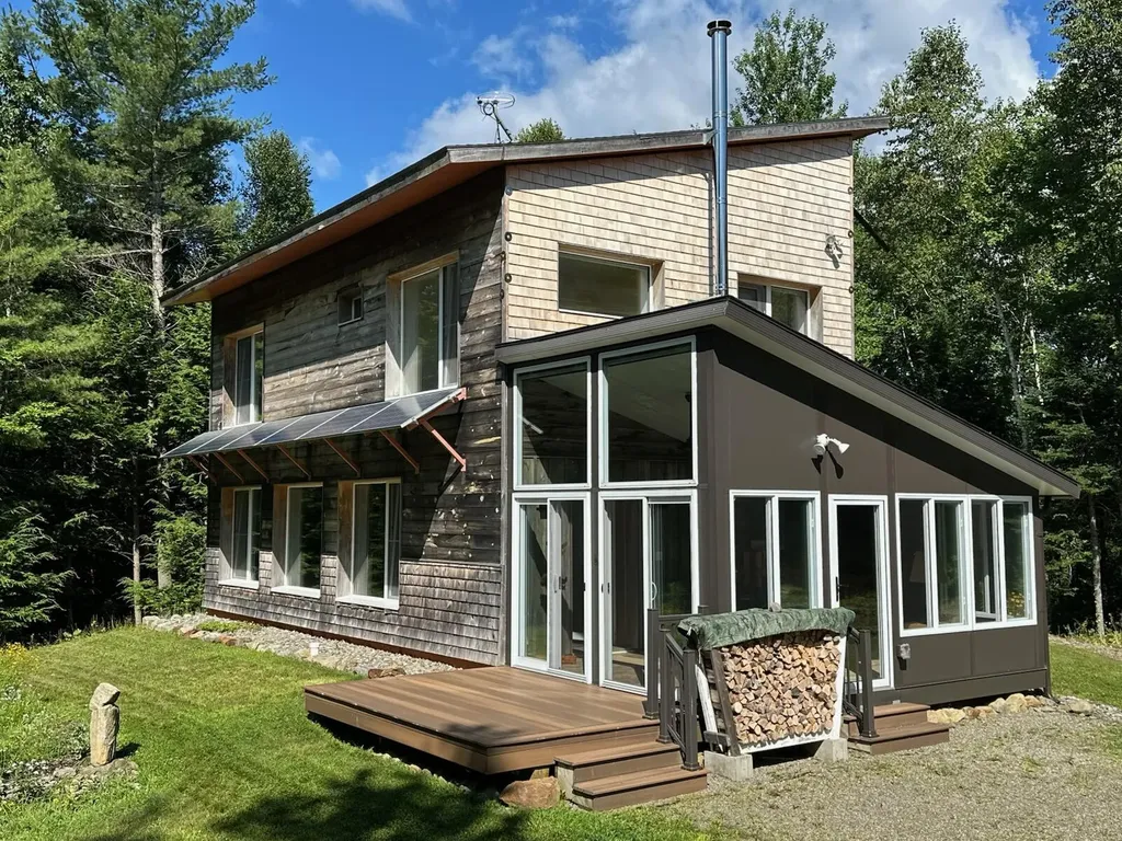 1300 Belfast Road Knox ME 04986