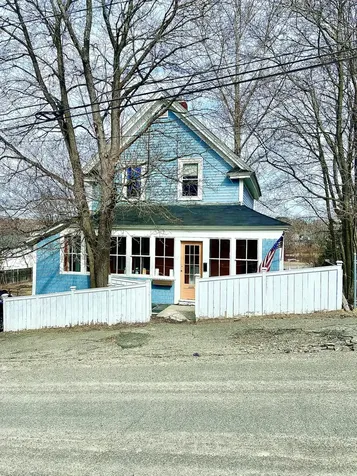 63 Aroostook Avenue Millinocket ME 04462