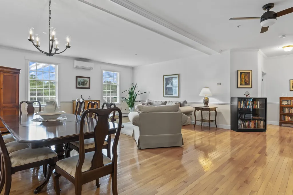 106 Farragut Way Kennebunk ME 04043