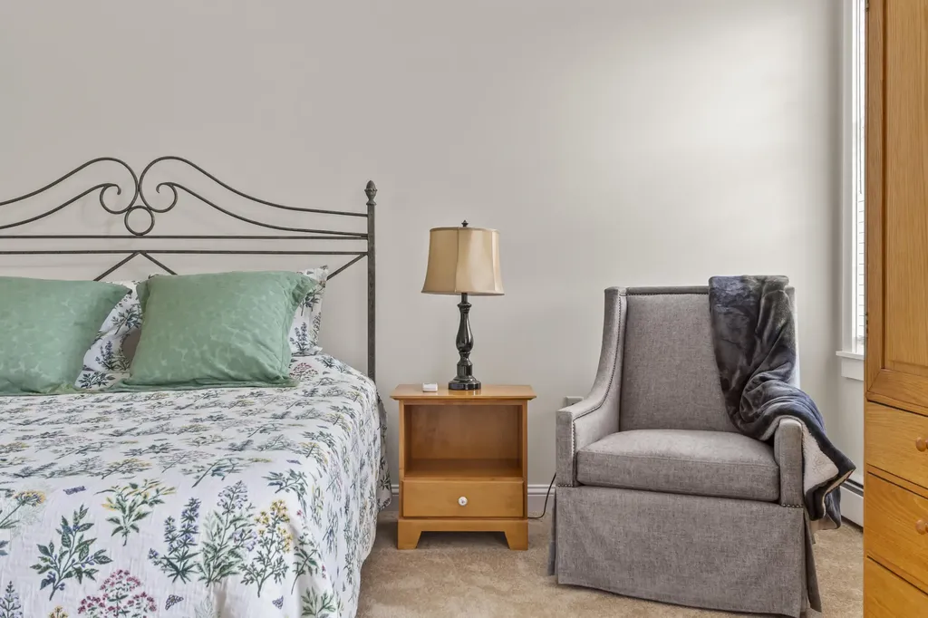106 Farragut Way Kennebunk ME 04043