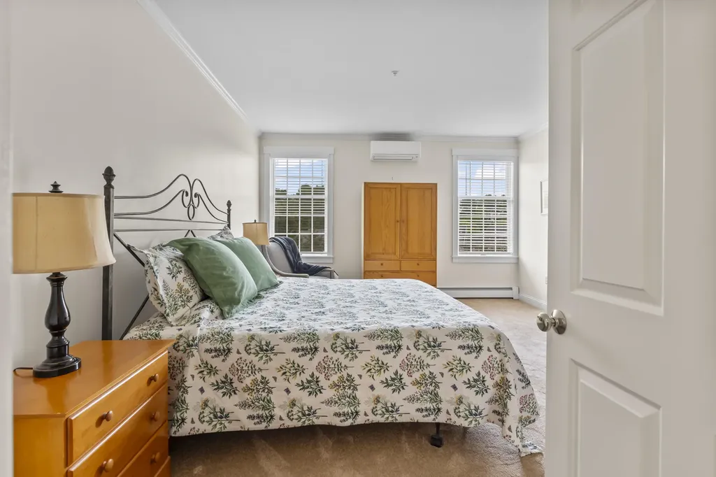 106 Farragut Way Kennebunk ME 04043