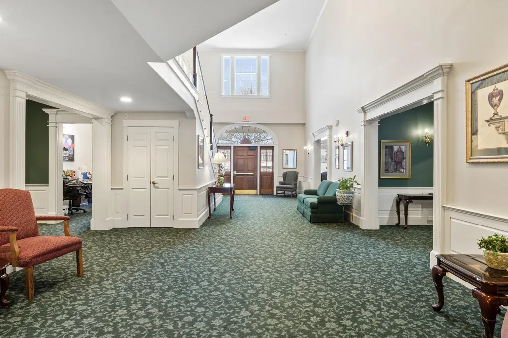106 Farragut Way Kennebunk ME 04043