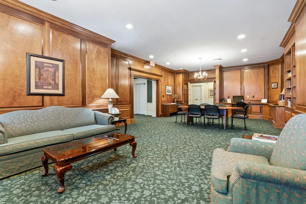 106 Farragut Way Kennebunk ME 04043