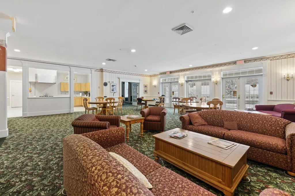 106 Farragut Way Kennebunk ME 04043