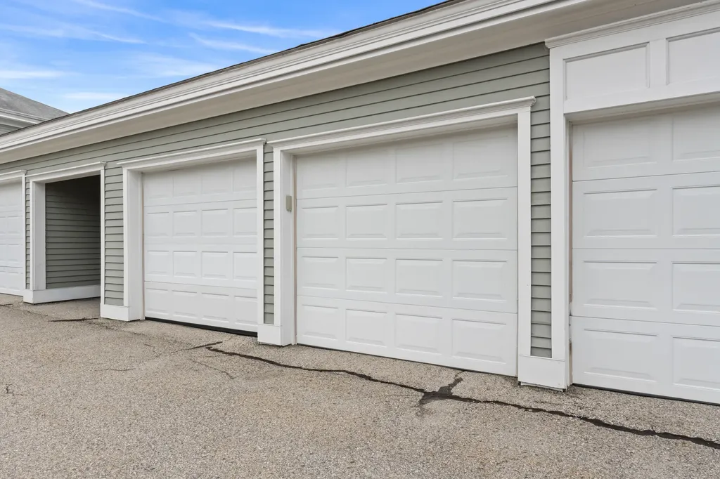 106 Farragut Way Kennebunk ME 04043