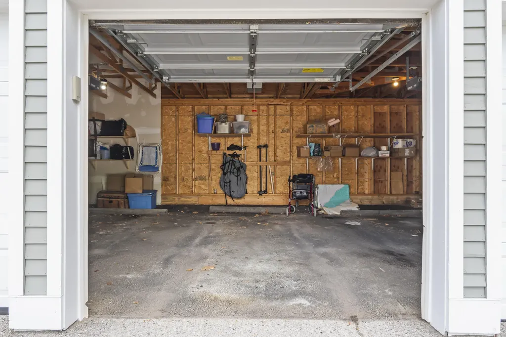 106 Farragut Way Kennebunk ME 04043