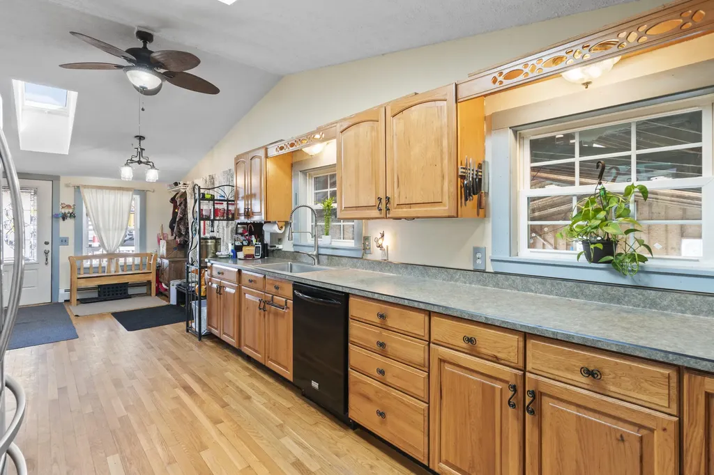 450 West Road Waterboro ME 04087