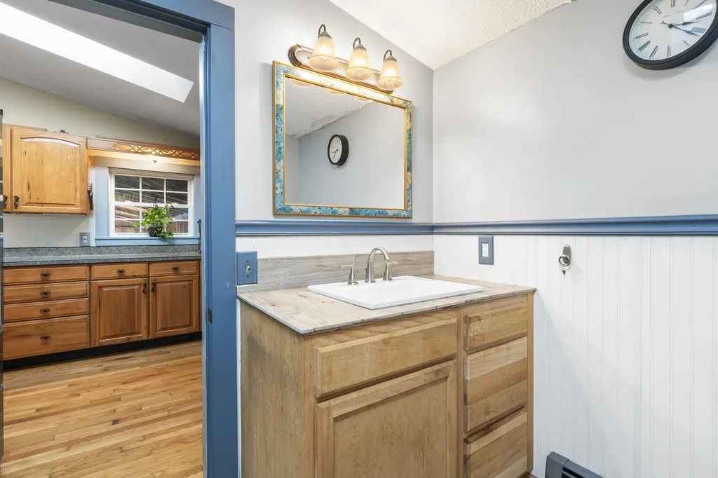 450 West Road Waterboro ME 04087