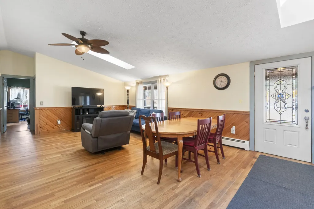 450 West Road Waterboro ME 04087
