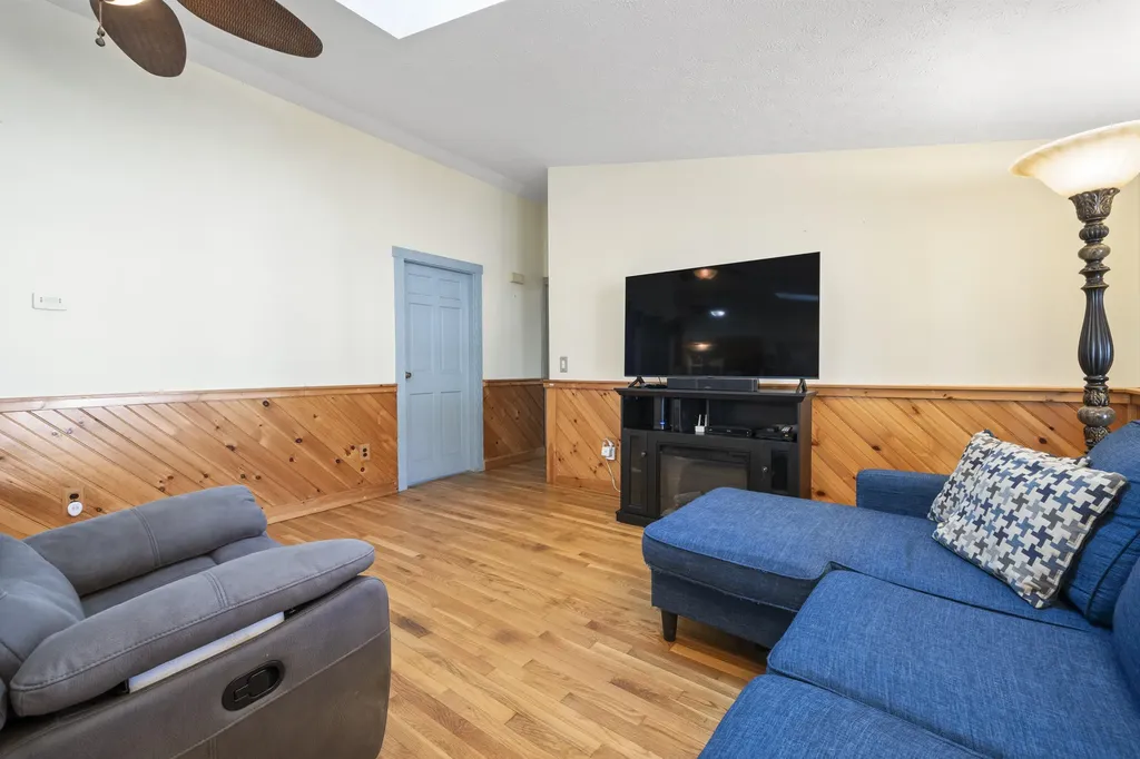450 West Road Waterboro ME 04087