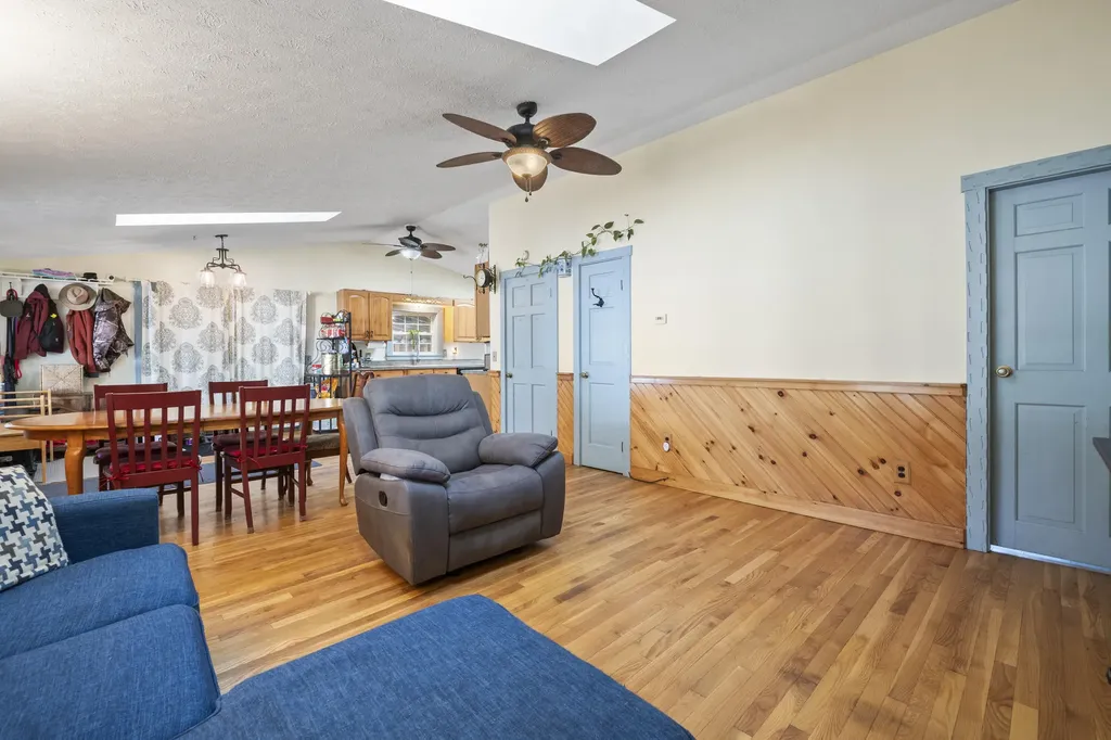 450 West Road Waterboro ME 04087