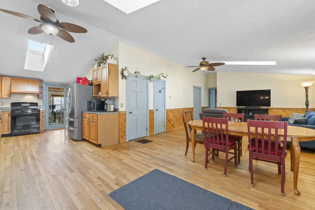450 West Road Waterboro ME 04087
