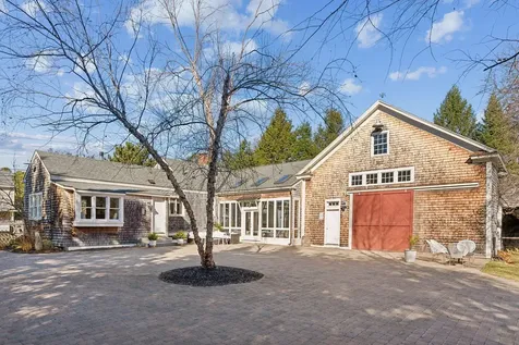 274 Mitchell Road Cape Elizabeth ME 04107