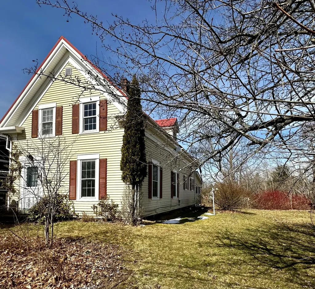 73 Barker Street Calais ME 04619