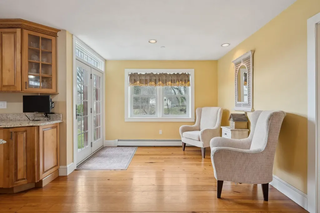 11 Mcquillians Hill Drive Gorham ME 04038