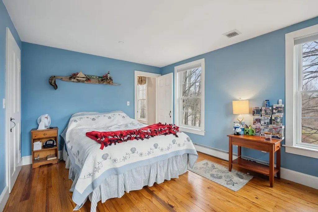 11 Mcquillians Hill Drive Gorham ME 04038
