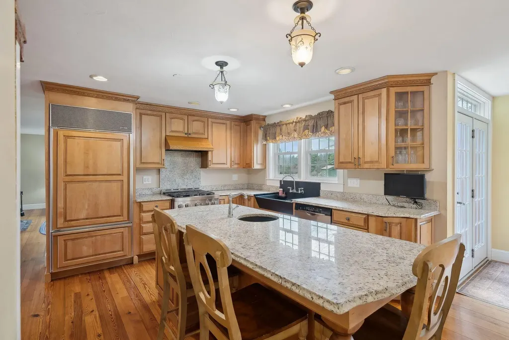 11 Mcquillians Hill Drive Gorham ME 04038