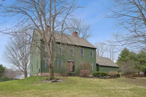 11 Mcquillians Hill Drive Gorham ME 04038
