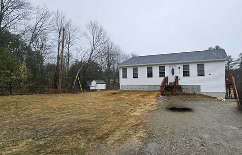 320 Church Hill Road Leeds ME 04263