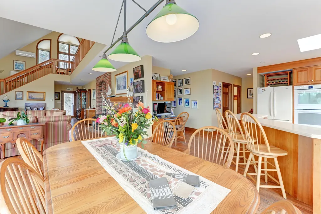 189 Mills Road Kennebunkport ME 04046