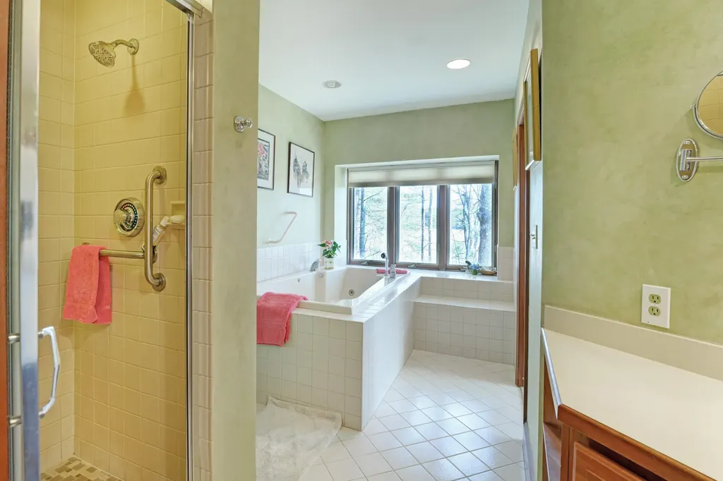 189 Mills Road Kennebunkport ME 04046