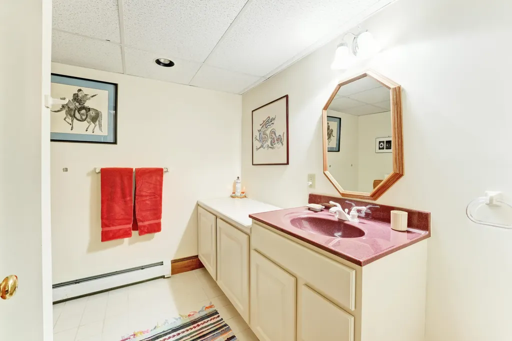 189 Mills Road Kennebunkport ME 04046