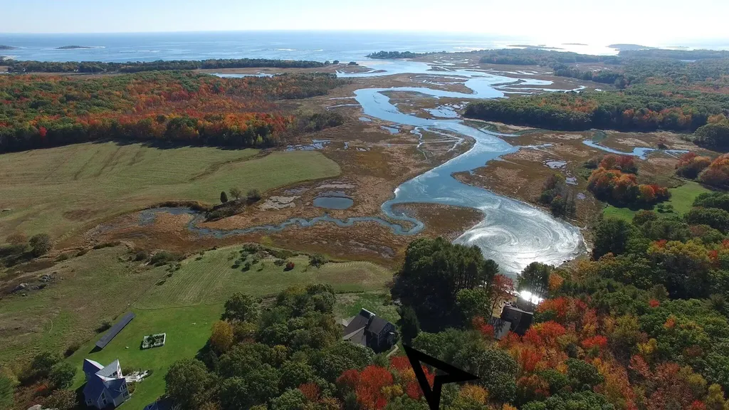 189 Mills Road Kennebunkport ME 04046