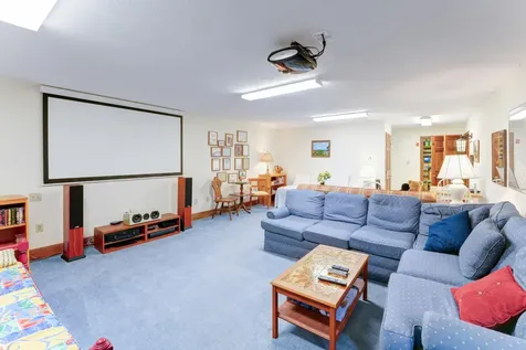 189 Mills Road Kennebunkport ME 04046