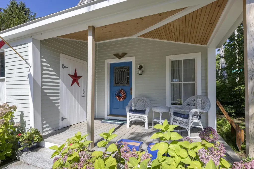 428 Island Avenue Portland ME 04108