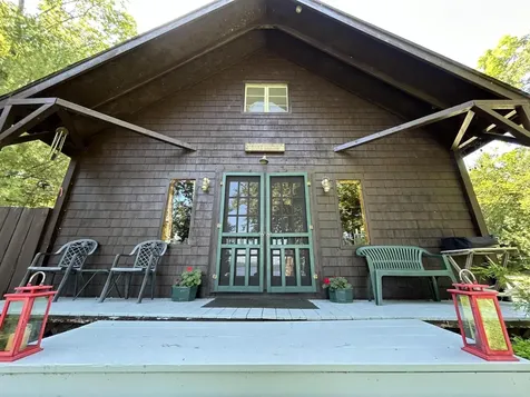 276 S Cove Road Willimantic ME 04443