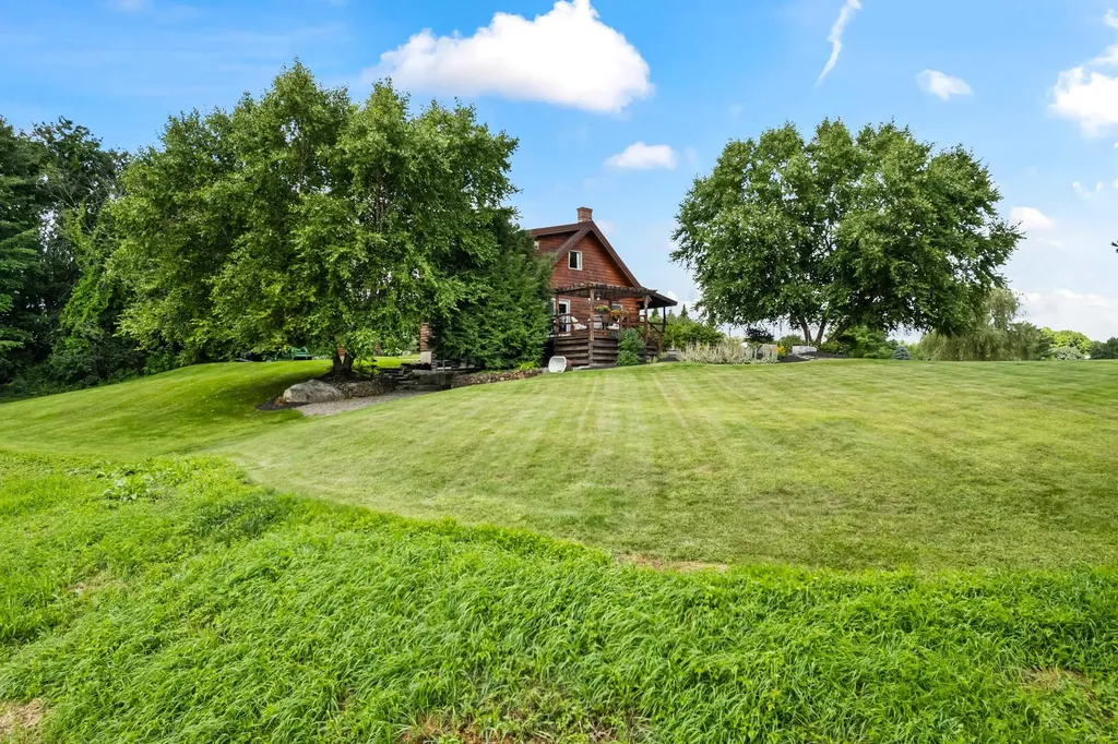 1547 Augusta Road Bowdoin ME 04287