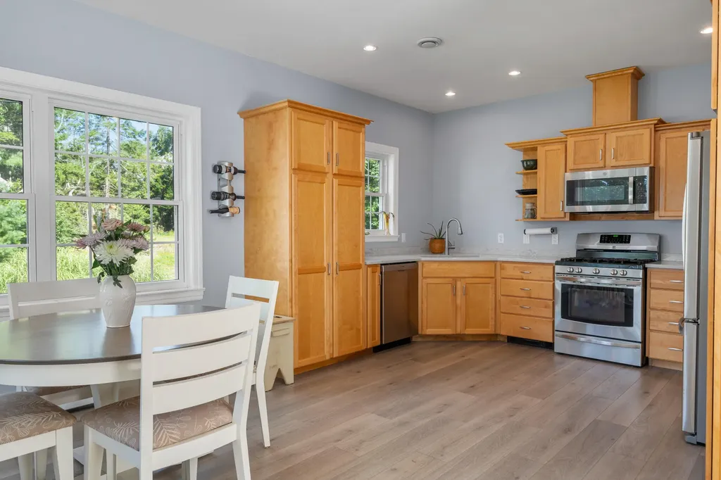 10 Serenity Drive Harpswell ME 04079