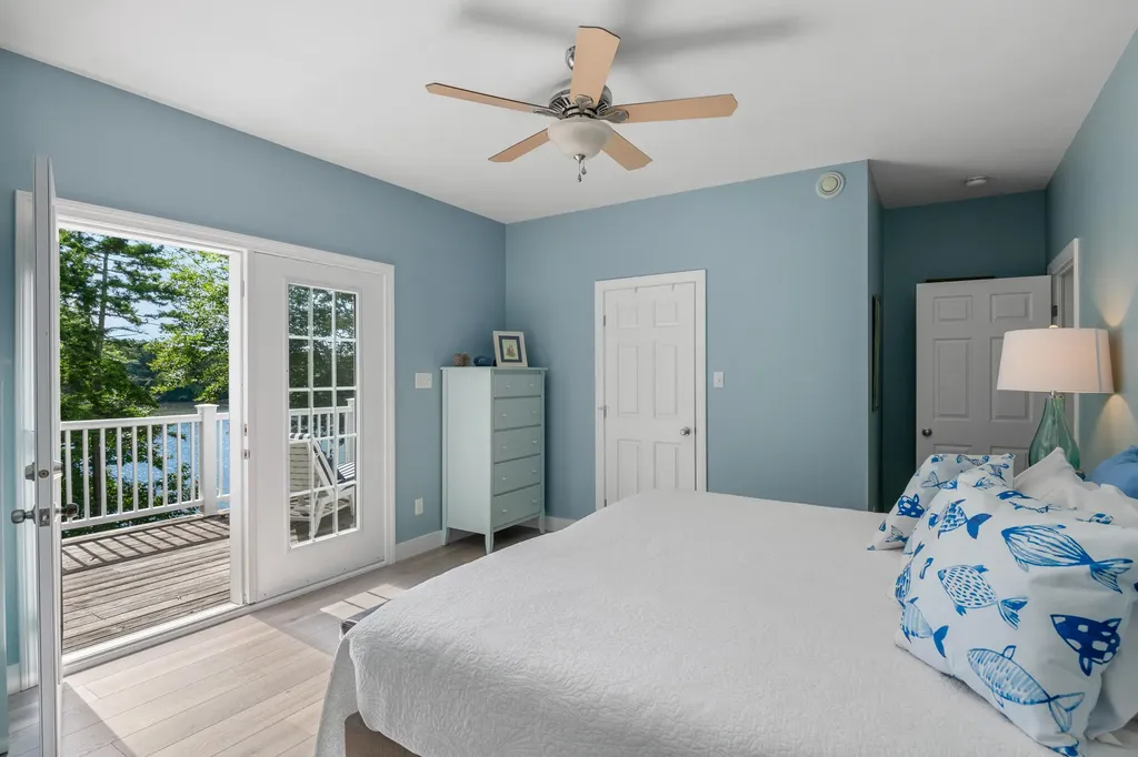 10 Serenity Drive Harpswell ME 04079