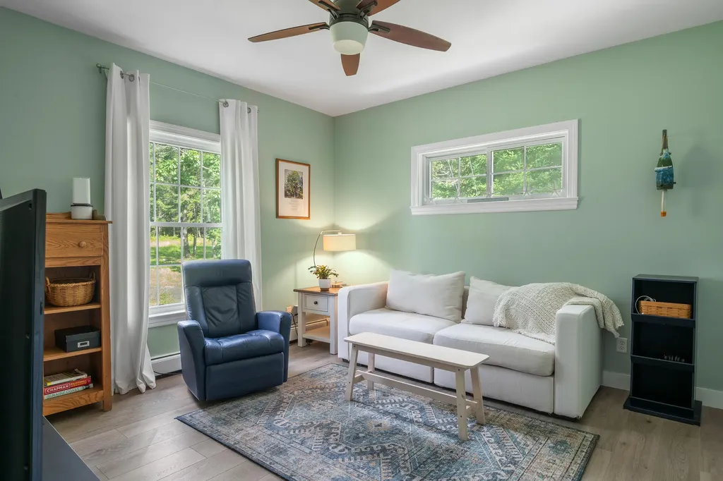 10 Serenity Drive Harpswell ME 04079