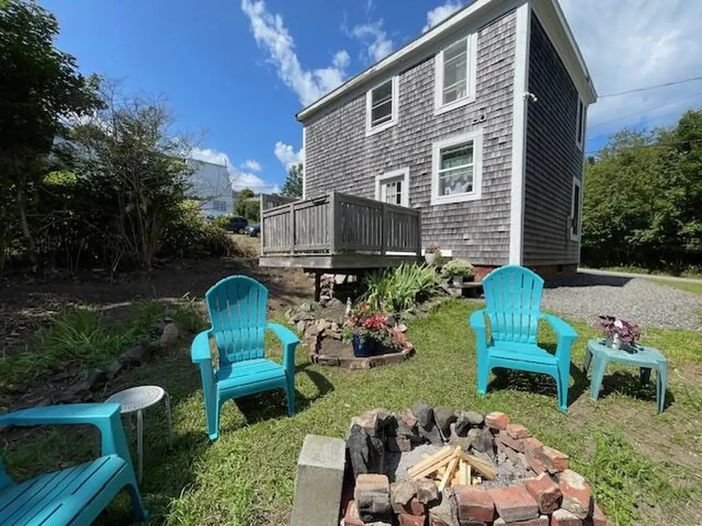 10 Adams Street Eastport ME 04631