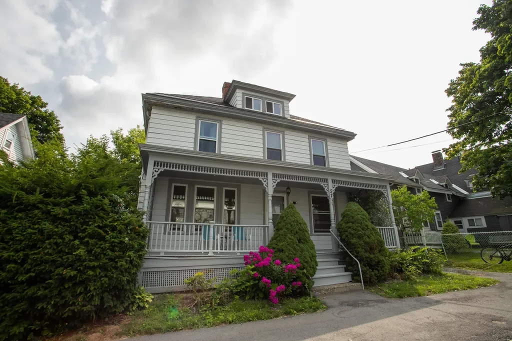 57 Pearl Street Bangor ME 04401
