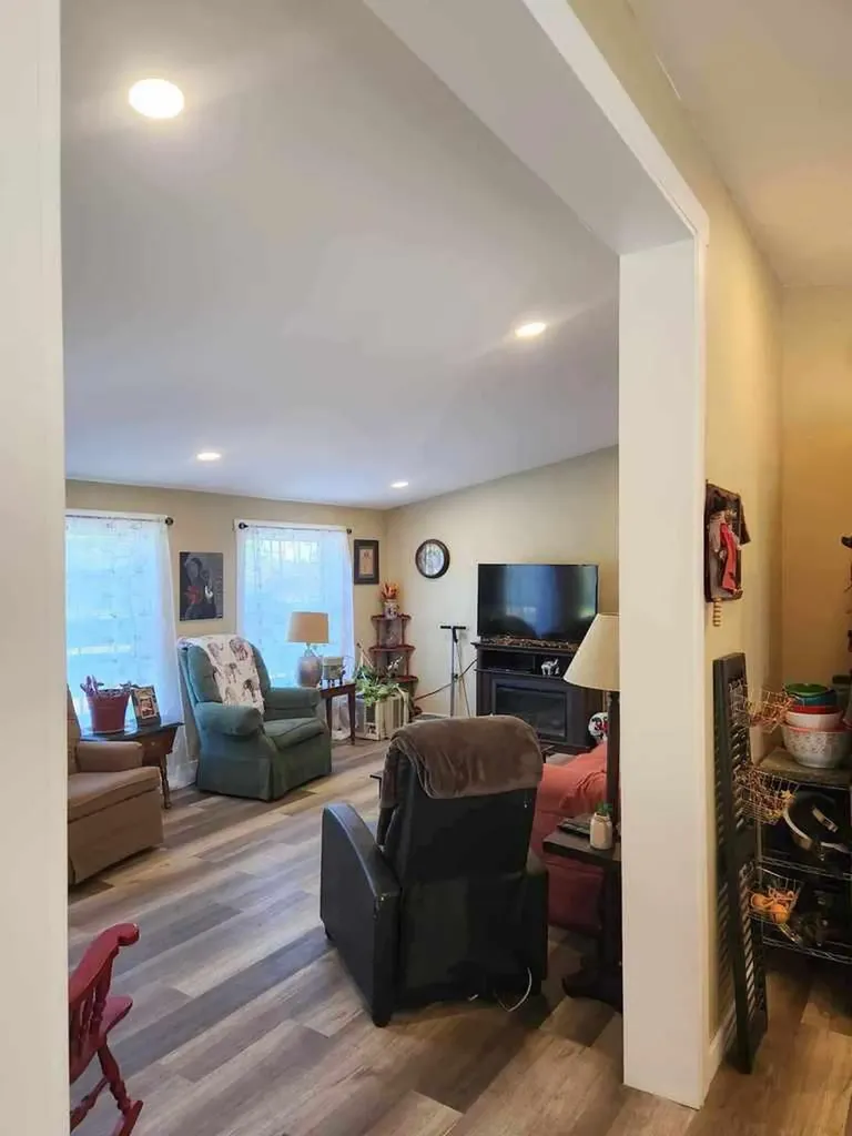3352 West River Road Sidney ME 04330