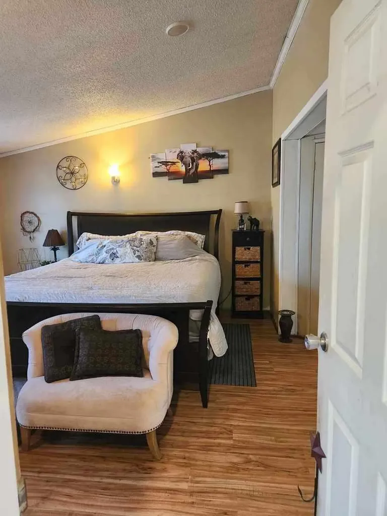 3352 West River Road Sidney ME 04330