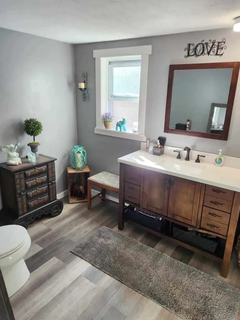 3352 West River Road Sidney ME 04330