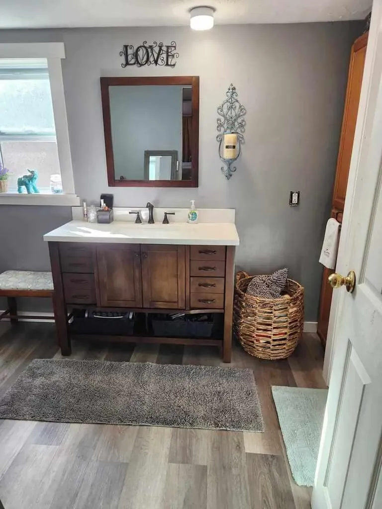 3352 West River Road Sidney ME 04330