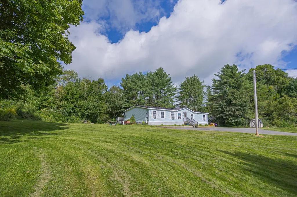 3352 West River Road Sidney ME 04330