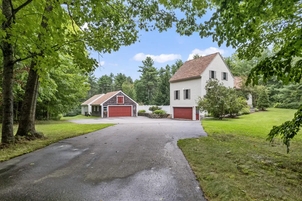 39 Chute Road Windham ME 04062