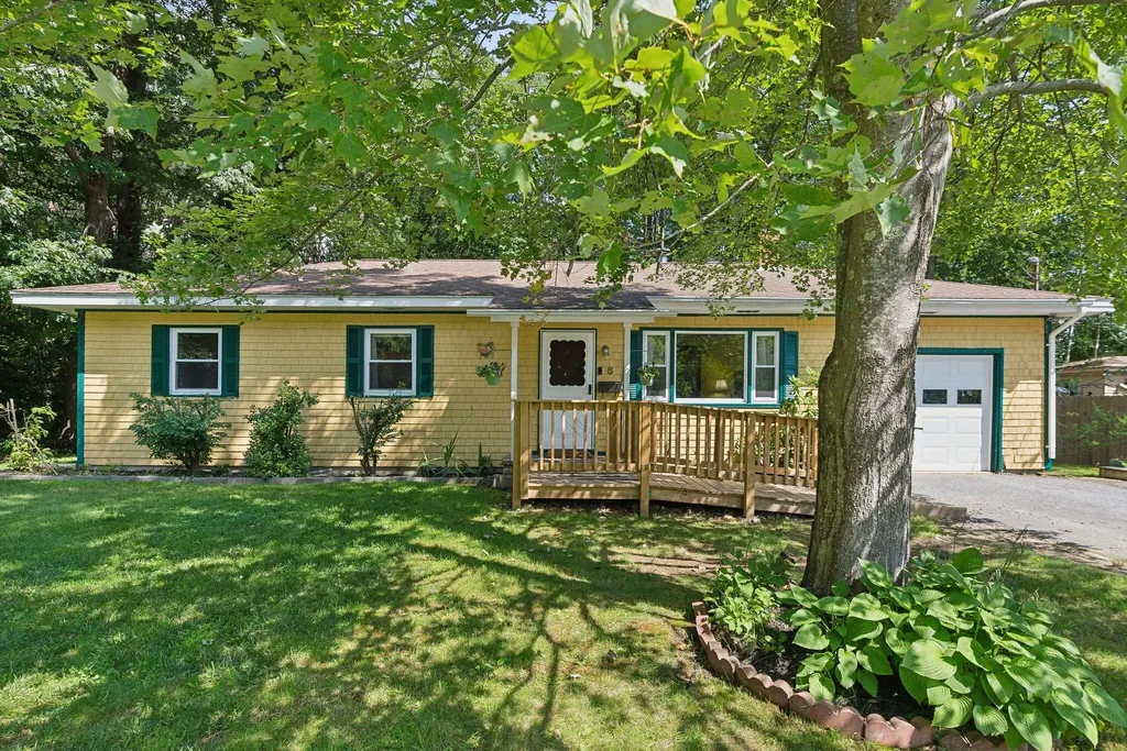 6 Bouchard Drive Brunswick ME 04011